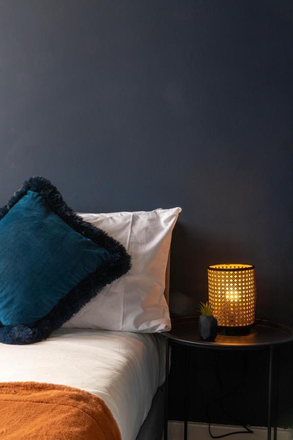 Stylish Jewellery Quarter Apartment Sleeps 4 Birmingham Extérieur photo